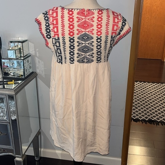 Anthropologie Edme & Esyllte Petra Swing Dress Cream Embroidered Design Medium - Picture 4 of 8